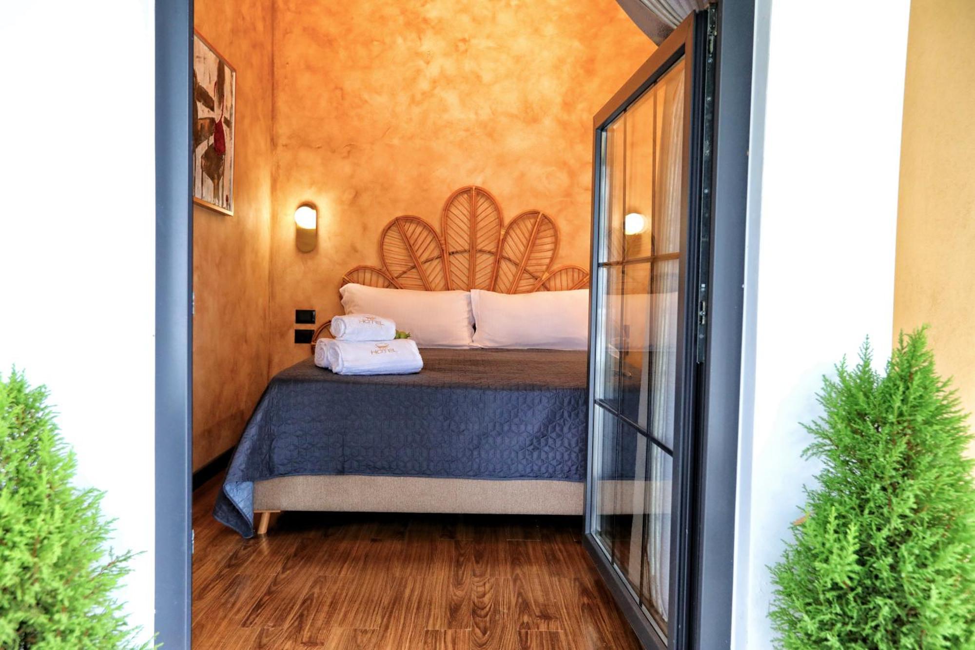 Hotel Labiatan Zogaji المظهر الخارجي الصورة