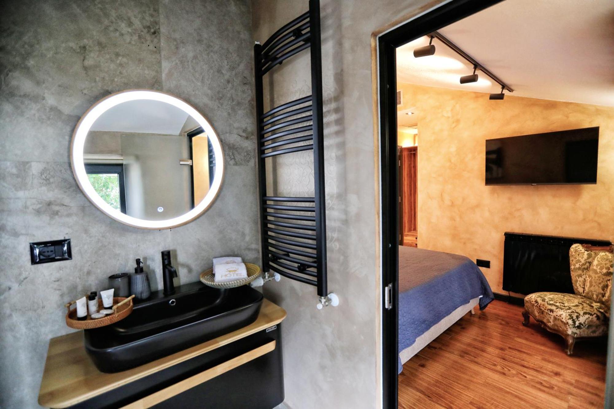 Hotel Labiatan Zogaji المظهر الخارجي الصورة